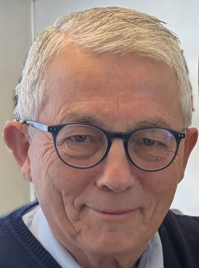 Louis Vallée